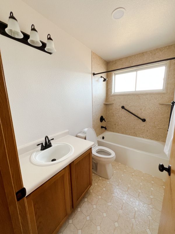Top Bathroom Remodeling Companies in Coventry, RI